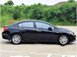 Mobil Honda Civic 2012 1.8 terbaik di Banten 4