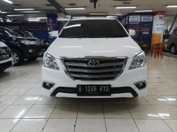 Toyota Kijang Innova V Luxury 2014 3