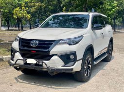 FORTUNER VRZ TRD AT PUTIH 2019 DISKON MOBIL TERBAIK HANYA DI SINI!!! 1