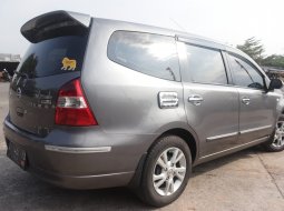 Nissan Grand Livina XV Ultimate 2013 12