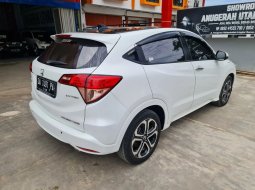 Honda HR-V 1.8L Prestige 2015 5