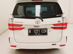 Toyota Avanza E 1.3 Matic 2019 Putih 8
