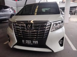 Toyota Alphard 2.5 G A/T 2017 Putih 1