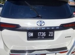 Toyota Fortuner 2.4 VRZ AT 2018 7