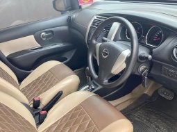 Promo Nissan Grand Livina SV Matic thn 2018 4