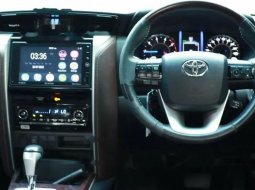 Mobil Toyota Fortuner 2017 VRZ dijual, DKI Jakarta 12