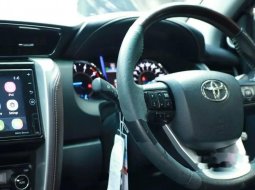 Mobil Toyota Fortuner 2017 VRZ dijual, DKI Jakarta 10