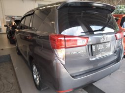 Toyota Kijang Innova 2.4G 2017 Abu-abu 5