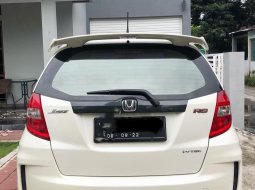 Promo Honda Jazz RS AT Matic thn 2012 2