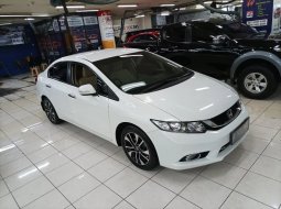 Honda Civic FB 1.8 AT 2015 2