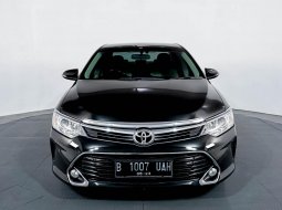 Toyota Camry 2.5 V