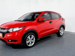 Honda HRV E AT 2016 Merah 3