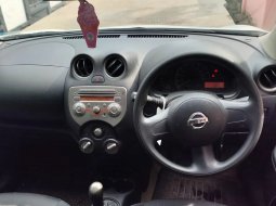 Nissan March 1.2 Manual 2013 4