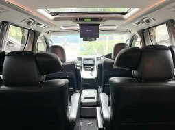 Toyota Vellfire 2.5 G A/T 2013 6