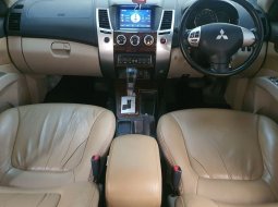 Mitsubishi Pajero exceed 2.5 At 2013 Abu-Abu 6