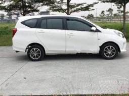 Dijual mobil bekas Toyota Calya G, Jawa Barat  6