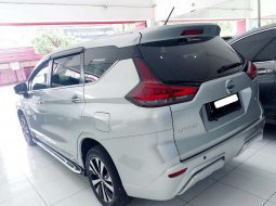 Nissan Livina VL AT 2019 4