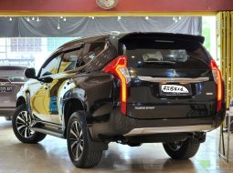 Mitsubishi Pajero Sport Dakar 4x2 AT 2018 Hitam 8