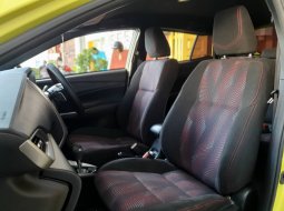 Toyota Yaris S TRD AT 2019 Kuning 5
