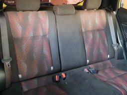 Toyota Yaris S TRD AT 2019 Kuning 6