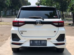 Toyota Raize GR Sport AT Putih 2021 4