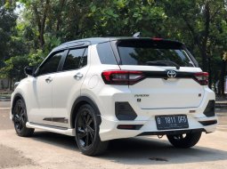 Toyota Raize GR Sport AT Putih 2021 6