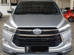 Toyota Innova 2.4 G Up Venturer A/T ( Matic Diesel ) 2019 Silver Km 25rban Good Condition 1