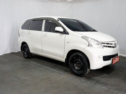 Toyota Avanza 1.3 E MT 2014 Putih 2