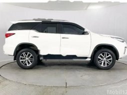 Mobil Toyota Fortuner 2018 VRZ dijual, Jawa Barat 10