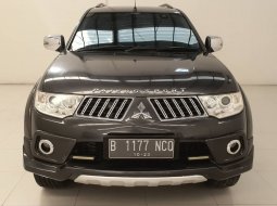 Mitsubishi Pajero exceed 2.5 At 2013 Abu-Abu 1