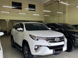 Toyota Fortuner VRZ AT 2017 1