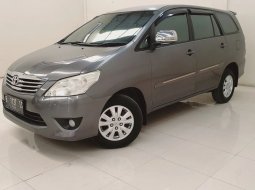 Toyota Innova G 2.0 Matic 2012 Abu-Abu 2