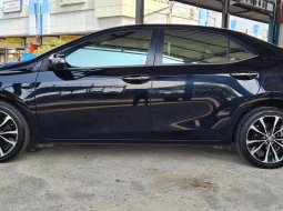 Toyota Corolla Altis 1.8 V AT 2017 / 2018 Black On Beige Mulus Siap Pakai TDP Paket 20Jt 7