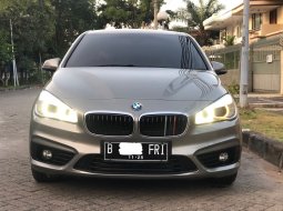 BMW 218i AT Silver 2015 1