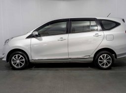 Daihatsu Sigra R MT 2018 Silver 3