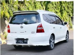 Jual Nissan Grand Livina Highway Star 2011 harga murah di Banten 4