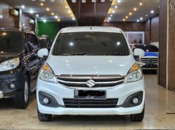 Suzuki Ertiga GL MT 2016 putih 1