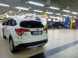 Honda HR-V E CVT 2017 4