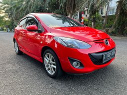 Mazda 2 S 2012 Hatchback 3