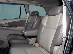 Toyota Kijang Innova 2.0 at 2013 Hitam 5