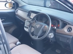 Toyota Calya G AT 2017 Hitam 4