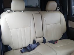 Nissan Grand Livina XV MT 2018 Putih 5