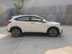 Honda HR-V 1.5 Spesical Edition 2020 8