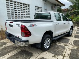 Toyota Hilux G  D Cab 2.4 MT 2017 5