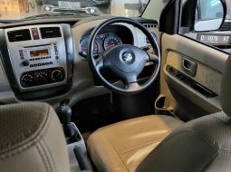 Suzuki APV SGX Luxury 2019 4