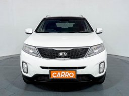 Kia Sorento 2.2 AT 2014 Putih 1