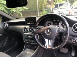 MERCEDES-BENZ A200 AT PUTIH 2013 (HARGA SUPER MURAH!!) 10