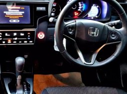 Jual Mobil Bekas Honda Jazz RS 2020 10