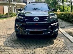 Jual Mobil Bekas Toyota Fortuner VRZ 2020 1