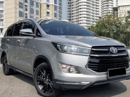 Toyota Kijang Innova venturer 2.0 A/T 2018 3